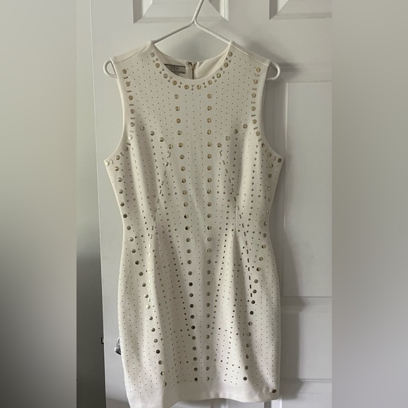 Dress with gold studs - Picture 4 of 8